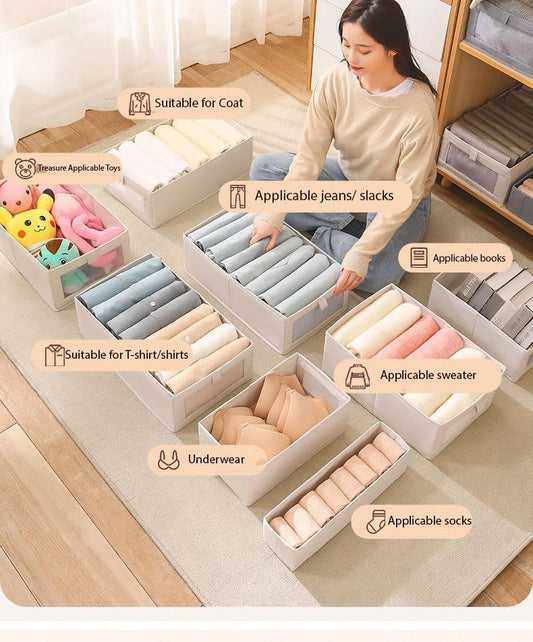 STORAGE BOX WITH WINDOW